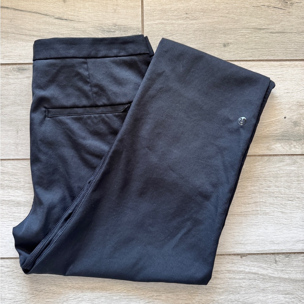 Women Lululemon  Black slacks